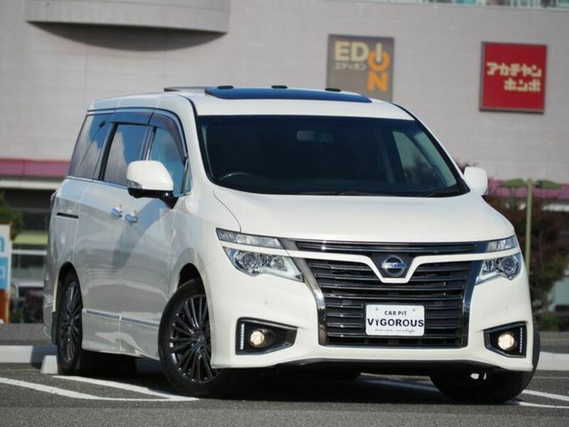 NISSAN　ELGRAND