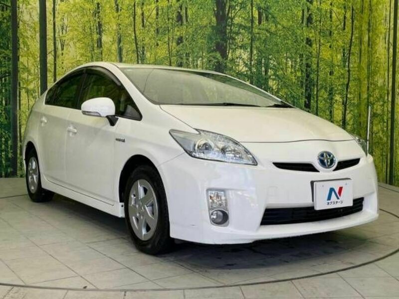 PRIUS-13