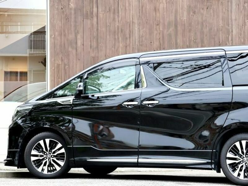 ALPHARD-9