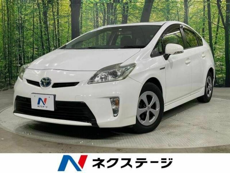 TOYOTA　PRIUS