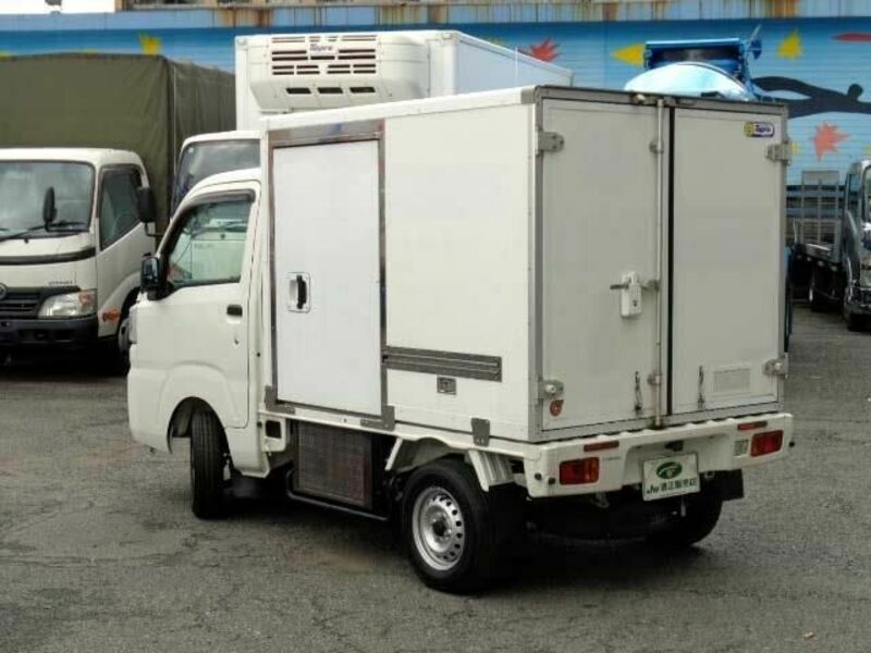 HIJET TRUCK-1