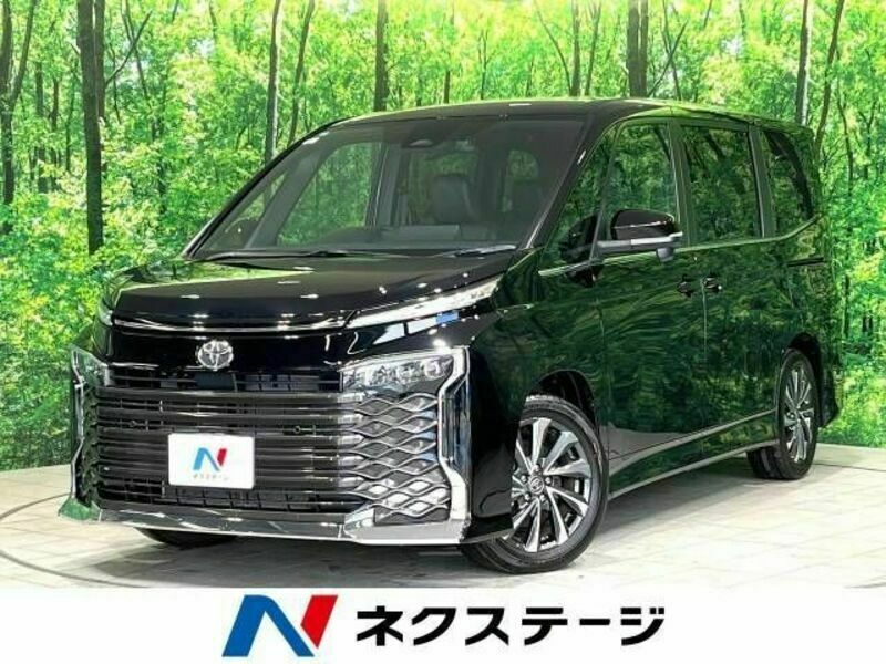 TOYOTA　VOXY