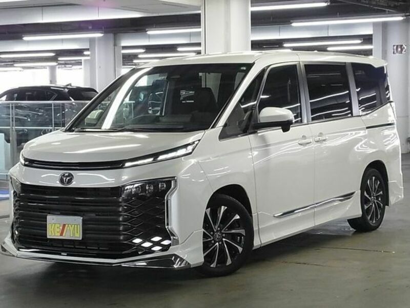 TOYOTA　VOXY