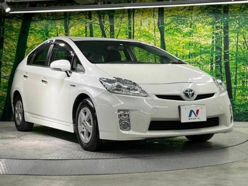 PRIUS-16