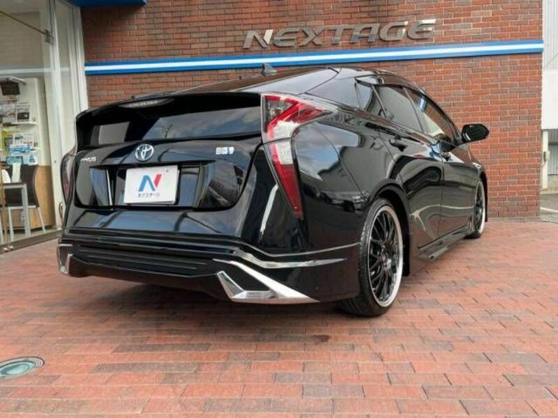 PRIUS-15