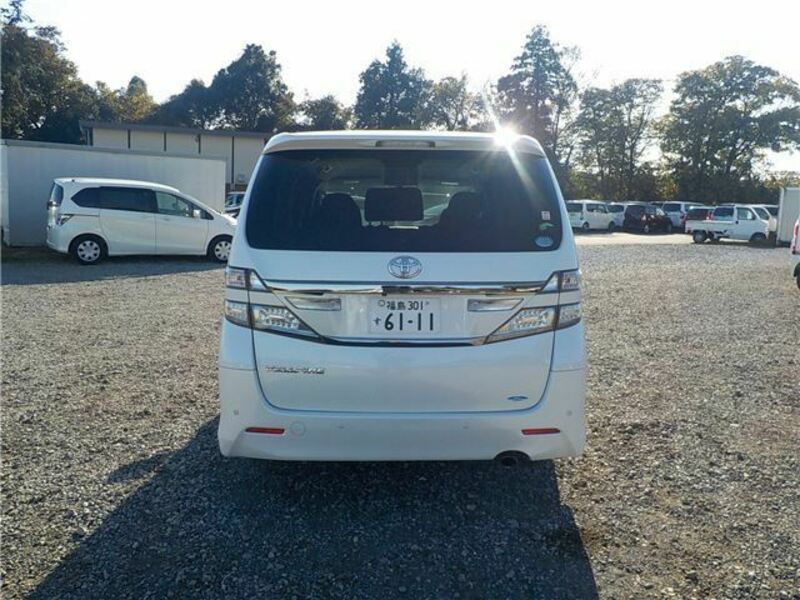 VELLFIRE-7