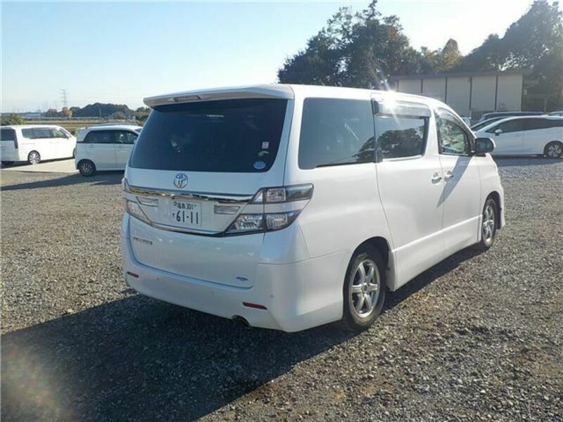 VELLFIRE-8