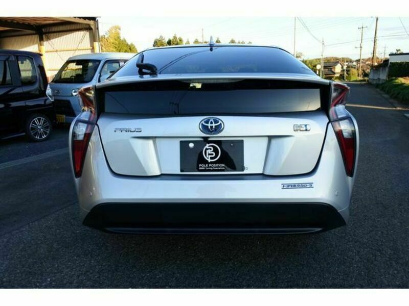 PRIUS-5