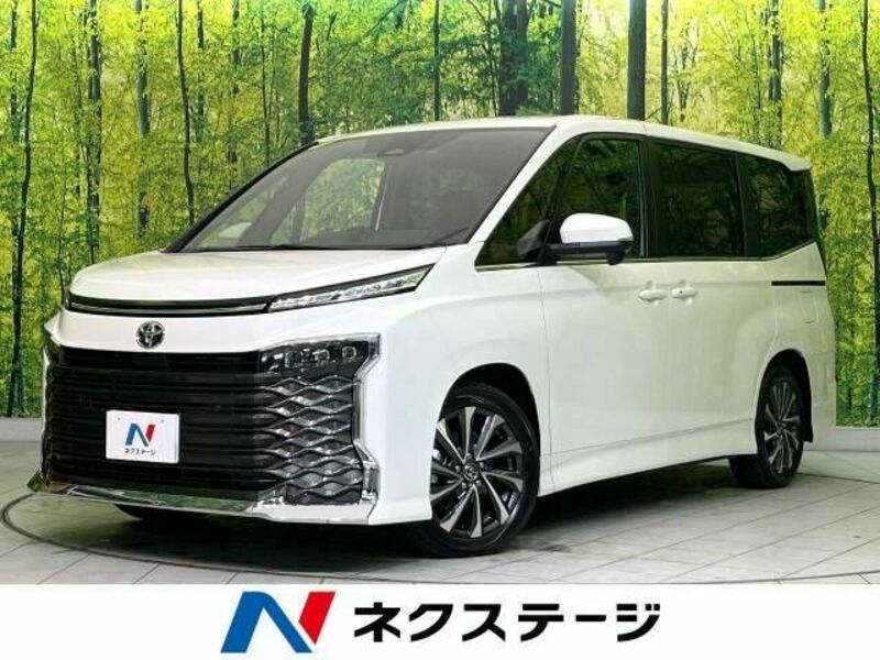 TOYOTA　VOXY