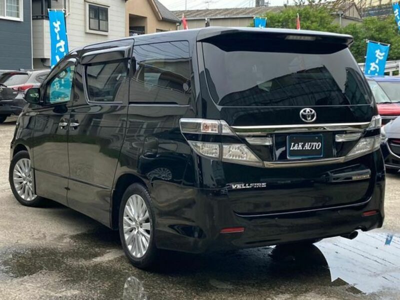 VELLFIRE-4