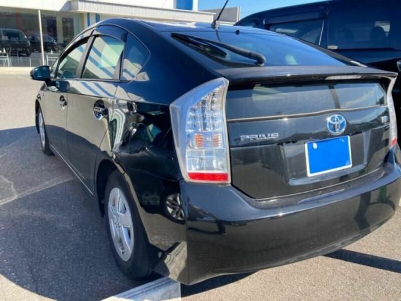 PRIUS-5