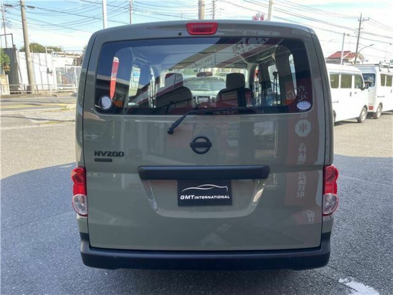 NV200 VANETTE-5