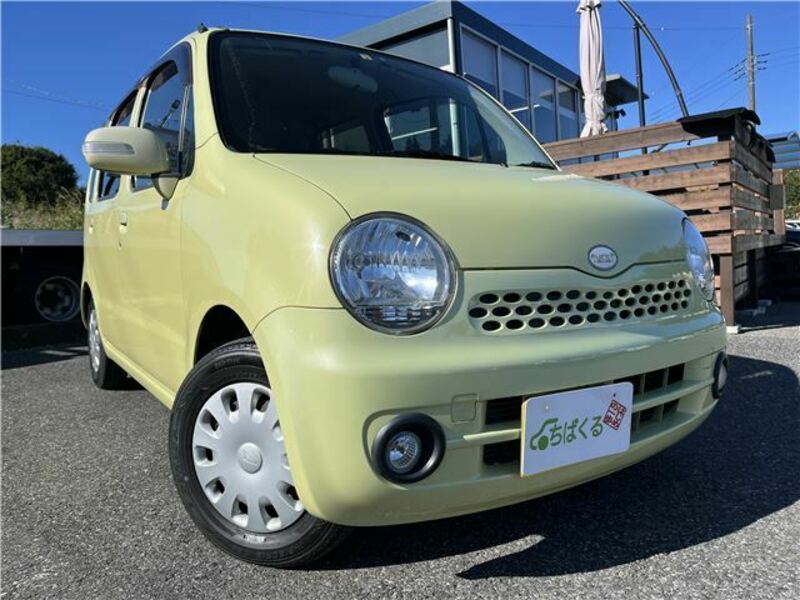 DAIHATSU　MOVE LATTE