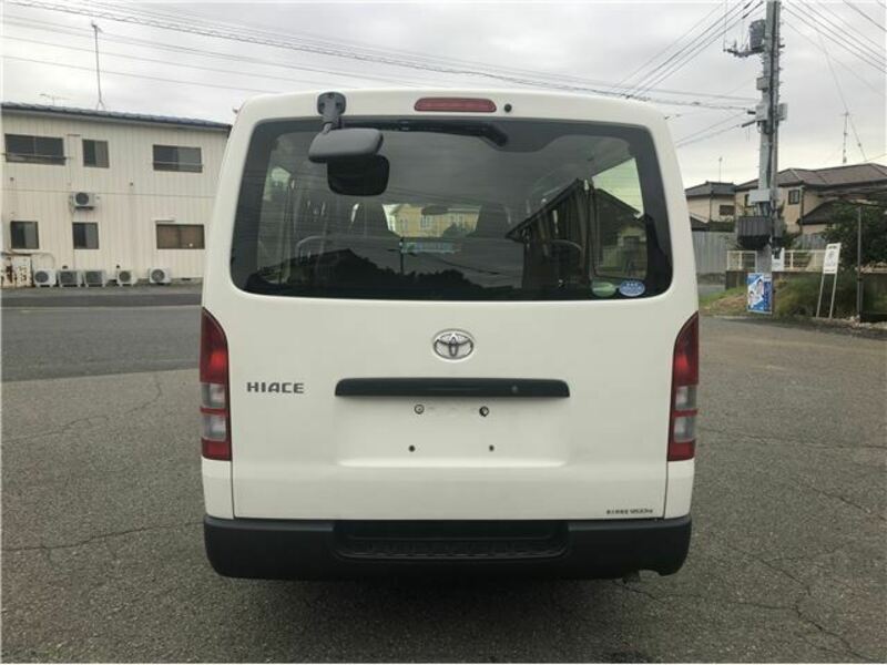 HIACE VAN-1