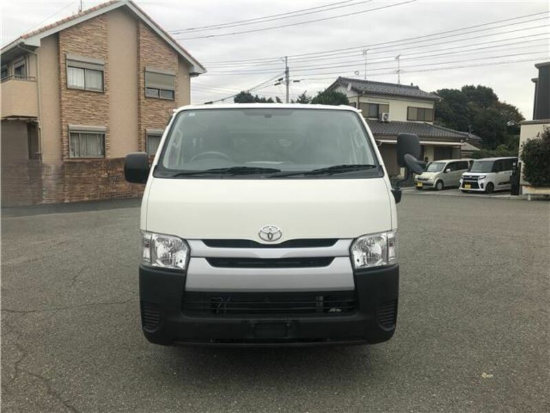 HIACE VAN-8