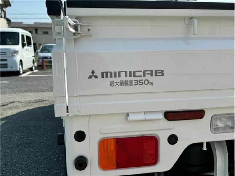 MINICAB TRUCK-24