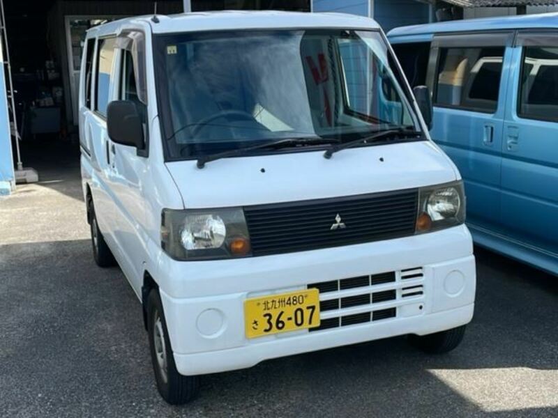 MITSUBISHI　MINICAB VAN