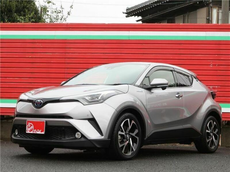 TOYOTA　C-HR