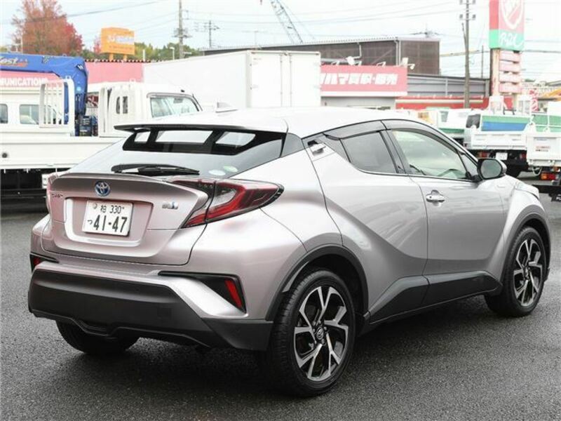 C-HR-13