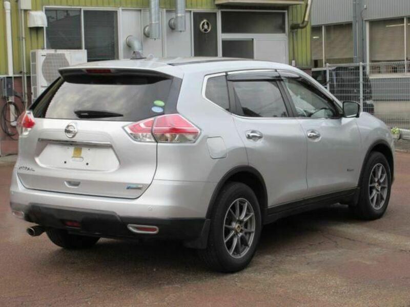 X-TRAIL-8