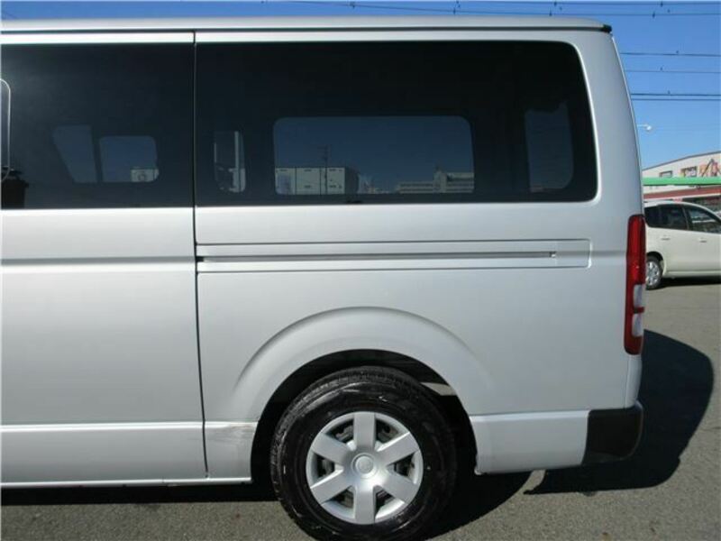 HIACE-12