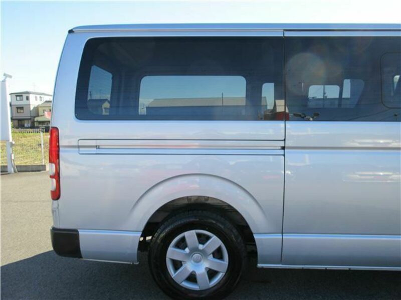 HIACE-13