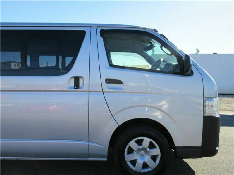 HIACE-15