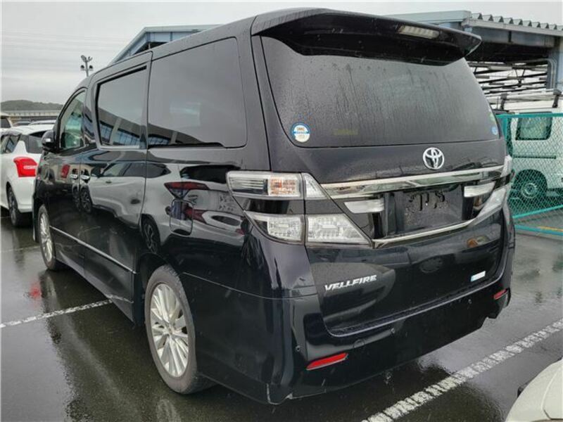 VELLFIRE-1