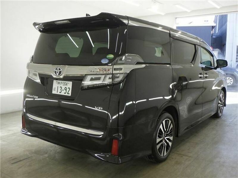 VELLFIRE-4