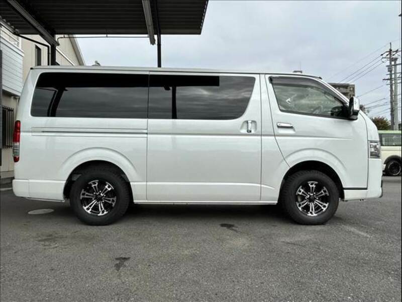 HIACE VAN-7