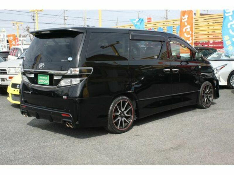 VELLFIRE-2