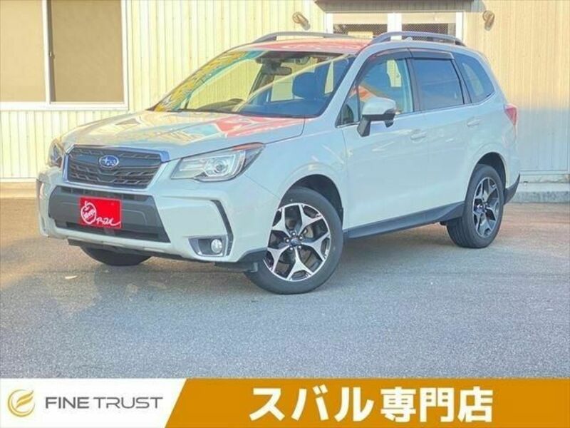 SUBARU　FORESTER