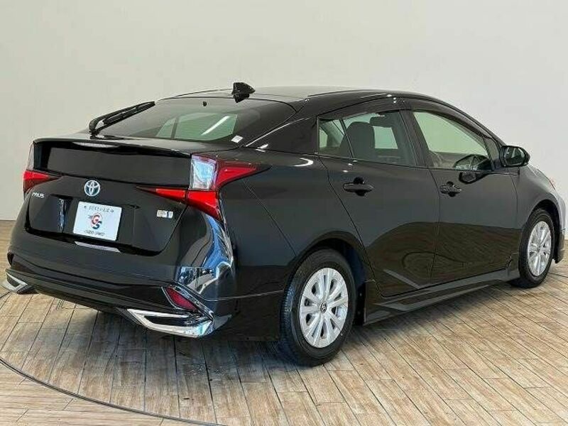 PRIUS-15