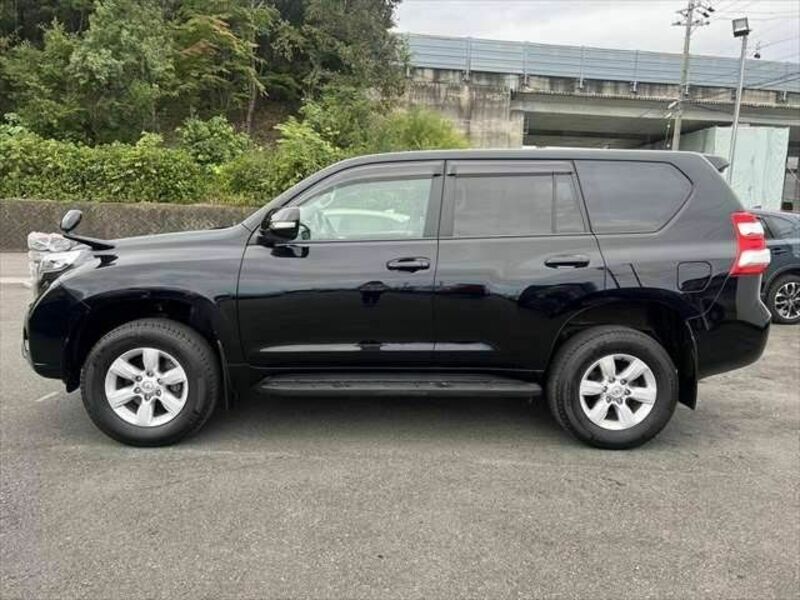 LAND CRUISER PRADO-18