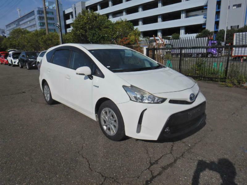 PRIUS ALPHA