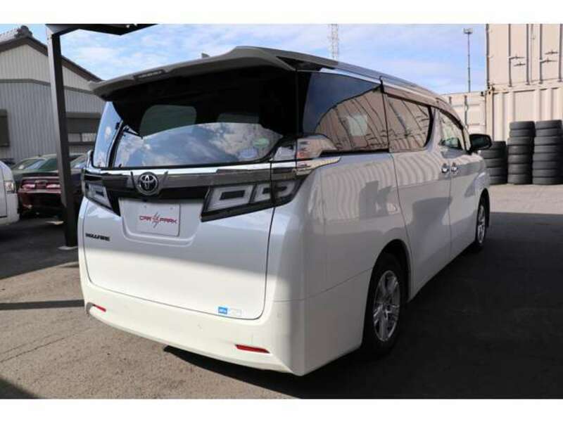 VELLFIRE-16