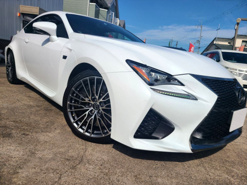 LEXUS　RC F