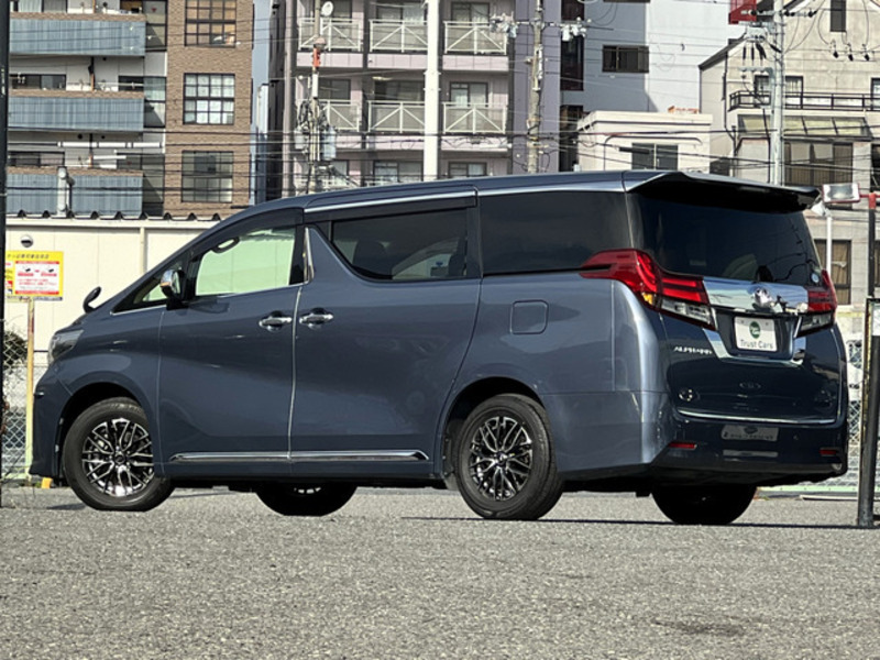 ALPHARD-8