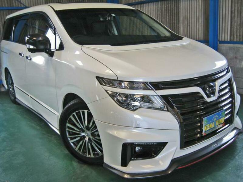 NISSAN　ELGRAND