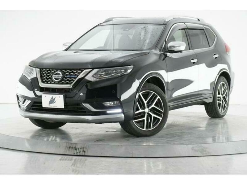 NISSAN　X-TRAIL