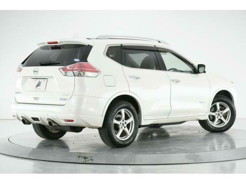 X-TRAIL-3