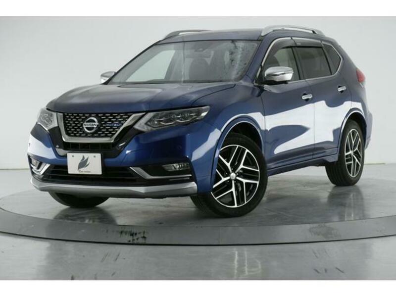 X-TRAIL