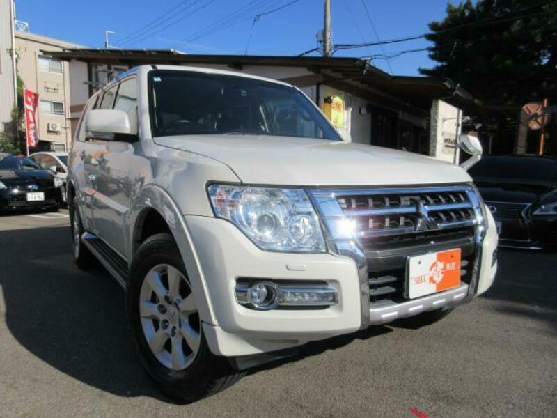 MITSUBISHI　PAJERO