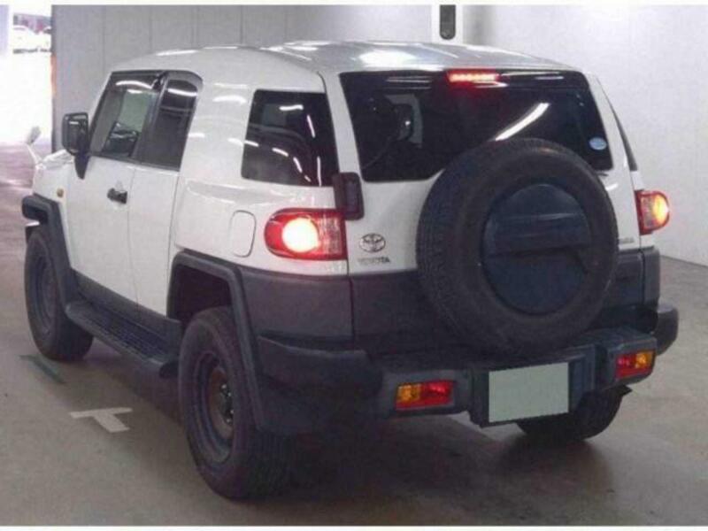 FJ CRUISER-1