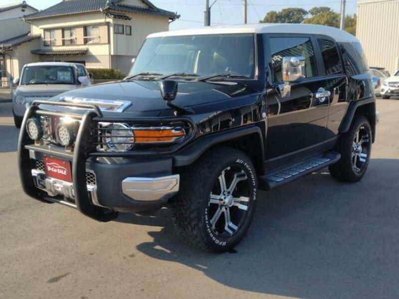 TOYOTA　FJ CRUISER