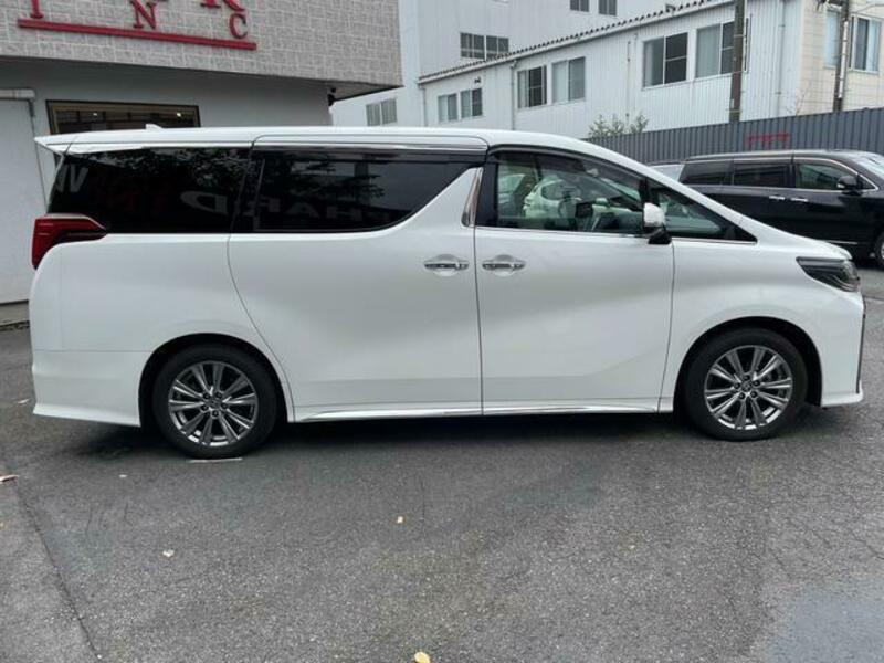 ALPHARD-11