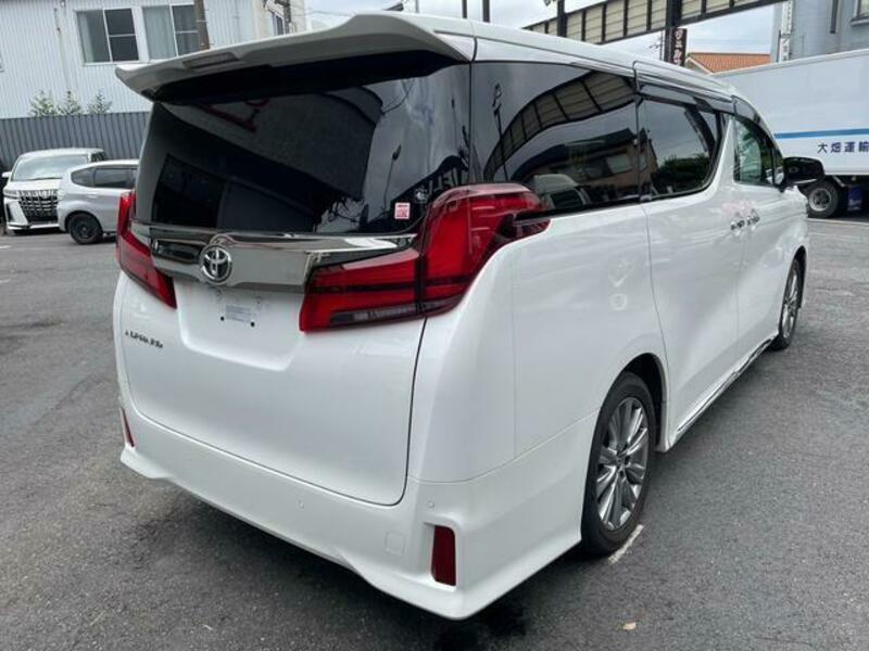 ALPHARD-12