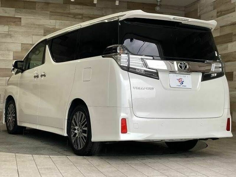 VELLFIRE-15