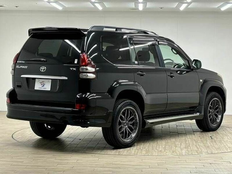 LAND CRUISER PRADO-15