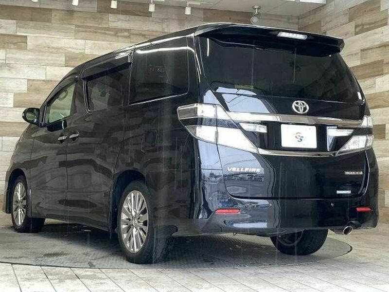 VELLFIRE-15